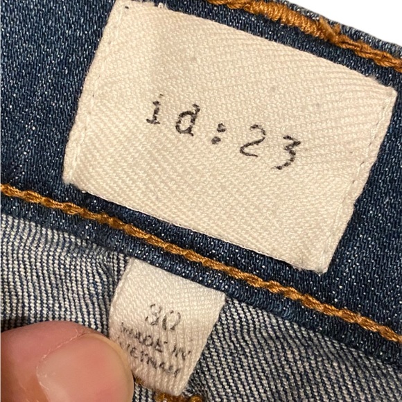 Stitch fix ID:23 Girlfriend Carrie Jeans Size 30 - Picture 7 of 13